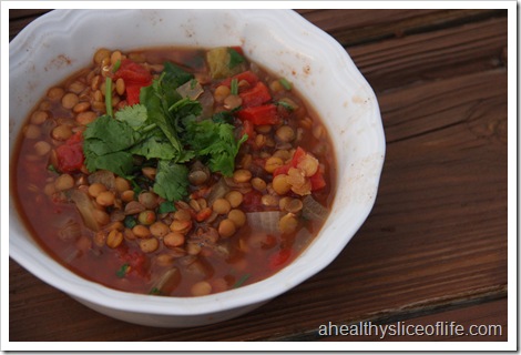slow cooker lentil chili in bowl