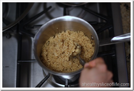 fluffing quinoa