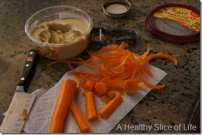 wiaw- hummus and carrots