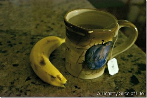 wiaw- girl scouts- tea and banana