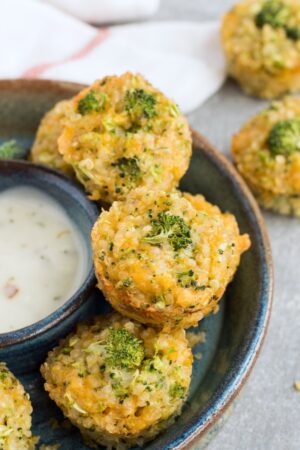 Broccoli Cheddar Quinoa Bites