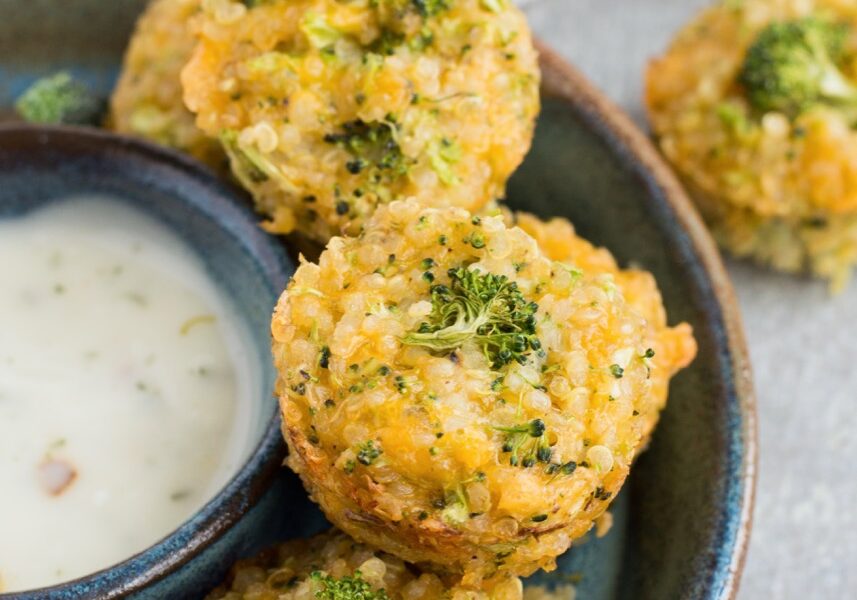 Broccoli Cheddar Quinoa Bites