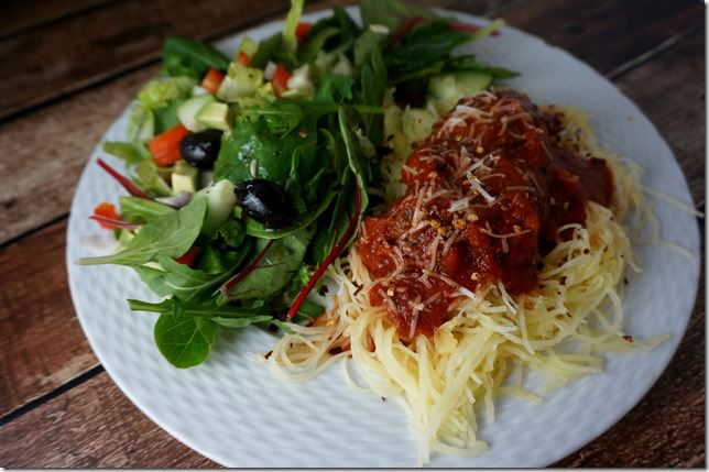 spaghetti squash and meatballs