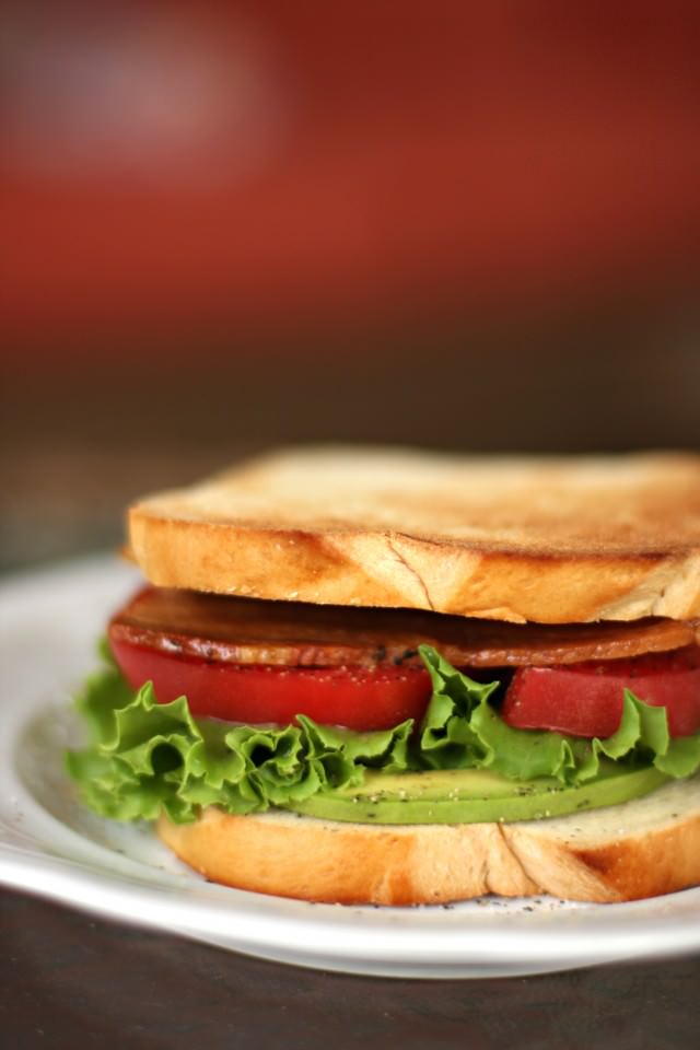 ultimate summer sandwich- BLTA