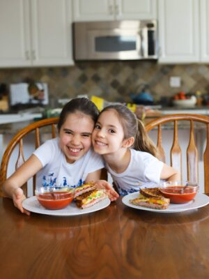 girls eating soup and sandwich