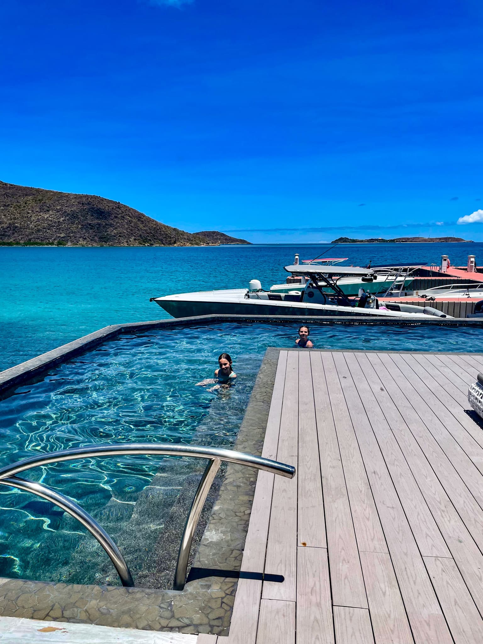 Oil Nut Bay Nova