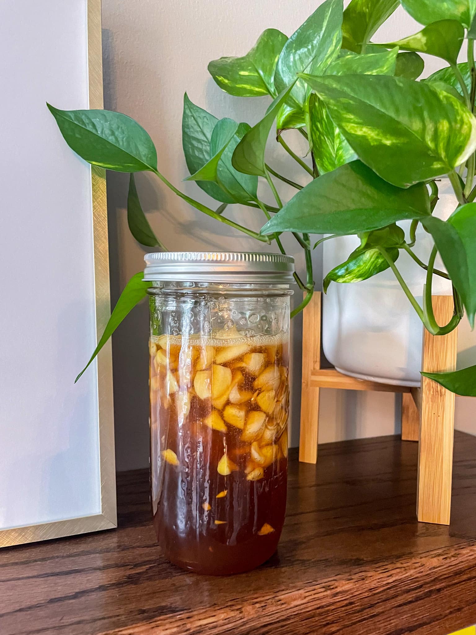 Fermented Garlic and Honey A Natural Remedy You Can Make at Home A