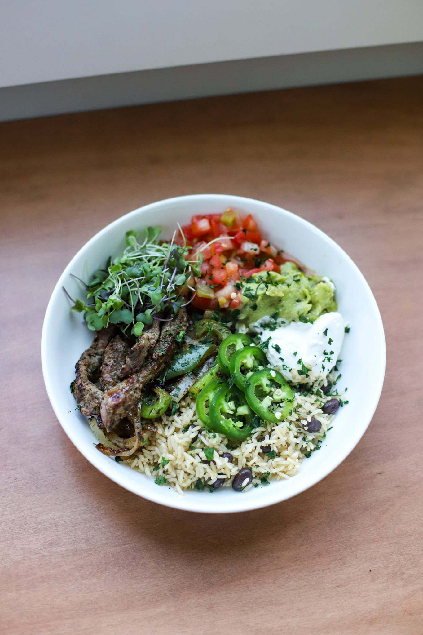 Steak fajitas bowls