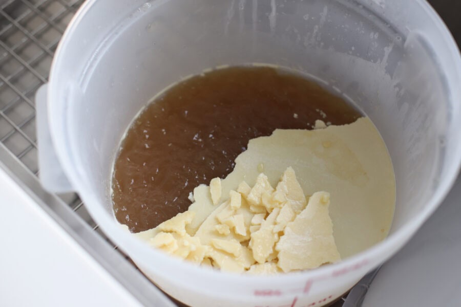 Instant Pot Bone Broth with Beef Knuckle