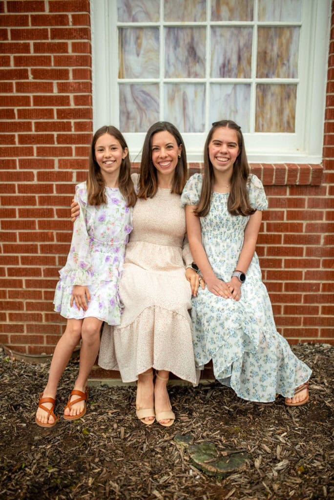 Mom and daughters Mom and daughters - Parenting Middle Schoolers