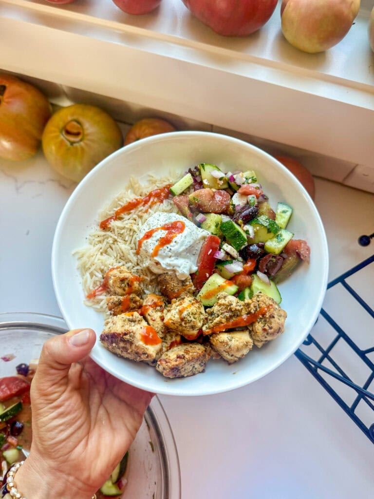 greek chicken rice bowl